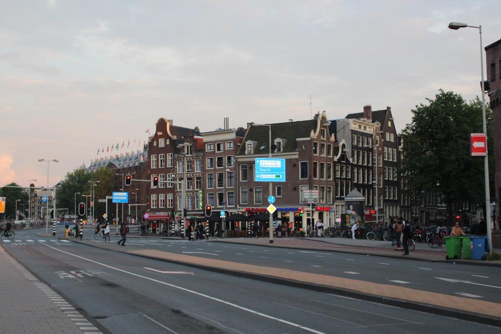 Hotel Restaurant Old Bridge Amsterdam Bagian luar foto